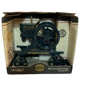 Ertl McCormick-Deering Model M Gas Engine - Picture 1 of 6