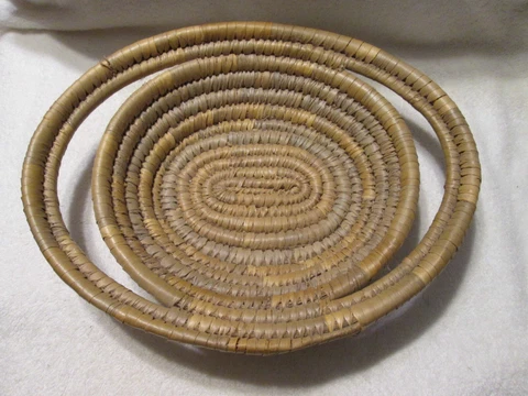 Vintage Oval Rye Grass Coil Basket Double Handle Cover