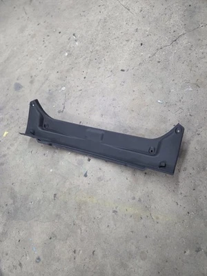 Toyota Camry 2018-2025 carrocería trasera maletero placa de desgaste cubierta panel de moldura OEM Foto 1 de 4