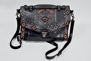 Borsa a tracolla Campomaggi in pelle con borchie stampa azteca borsetta donna - Foto 1 di 11