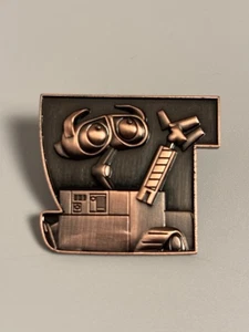 Spilla Parchi Disney 2023 Pixar Wall-E 15° Anniversario Stivali Mystery Box LR #156220 - Foto 1 di 6