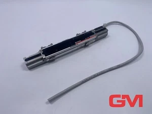 KEYENCE Light Curtain SL-V12H-T Transmitter Slightly Damaged - Picture 1 of 8