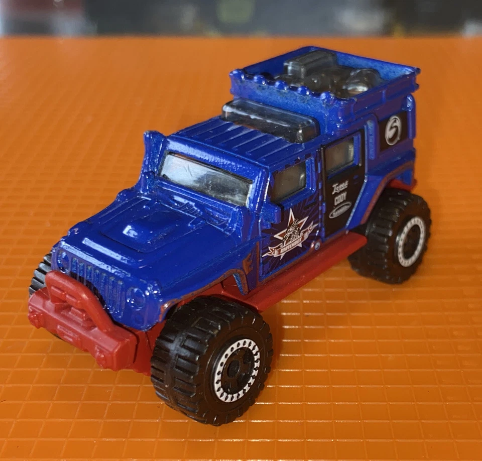 Vintage 2011 Matchbox Jeep Wrangler Superlift Mountain Rare Blue Original Old - Image 1 of 4