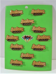 Vintage Budweiser Birra Bud Bowl 2000 Spilla Esposizione 12 su Cartoncino Vecchio Stock - Foto 1 di 2