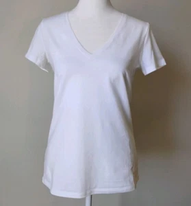 Lilly Pulitzer White V Neck Shirt L Large Cotton Spandex Michele Resort - Picture 1 of 3