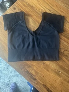 Offline By Aerie Mesh Shoulder Crop Top Size Small Black - Picture 1 of 6