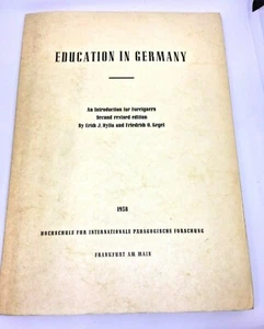 Vtg 1958 Education In Germany An Introduction for Foreigners 2nd Revised Edition - Foto 1 di 9
