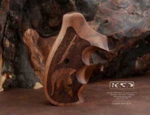 Impugnatura in noce compatibile con marchio KSD, modello 10-8 a righe - Foto 1 di 1