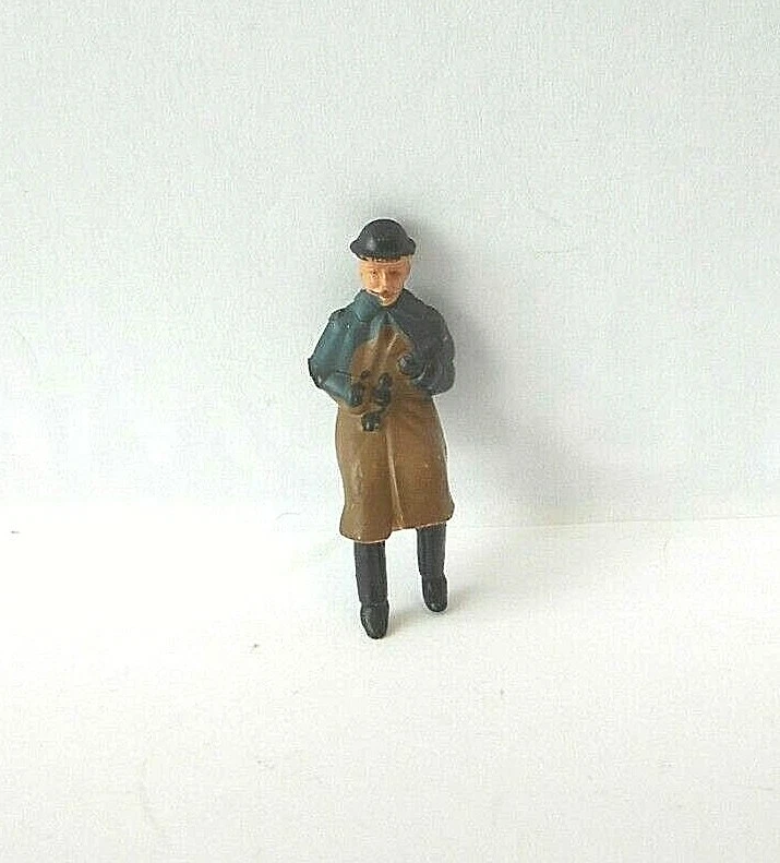 Corgi Toys Classics 9021 Daimler passenger FIGURE  - Image 1 of 1