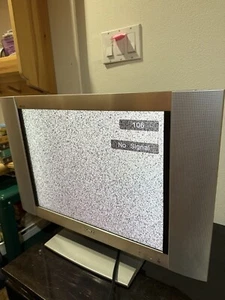 Retro Gaming Sony WEGA KLV-21SG2 21" LCD TV 1080i 720P. S-Video. 4:3 Aspc Tested - Picture 1 of 21