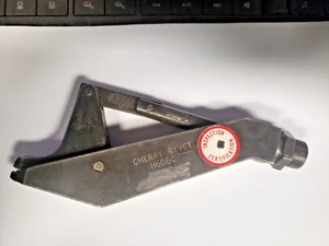 Avionic Cherry Rivet H604C - air rivet puller - Picture 1 of 2
