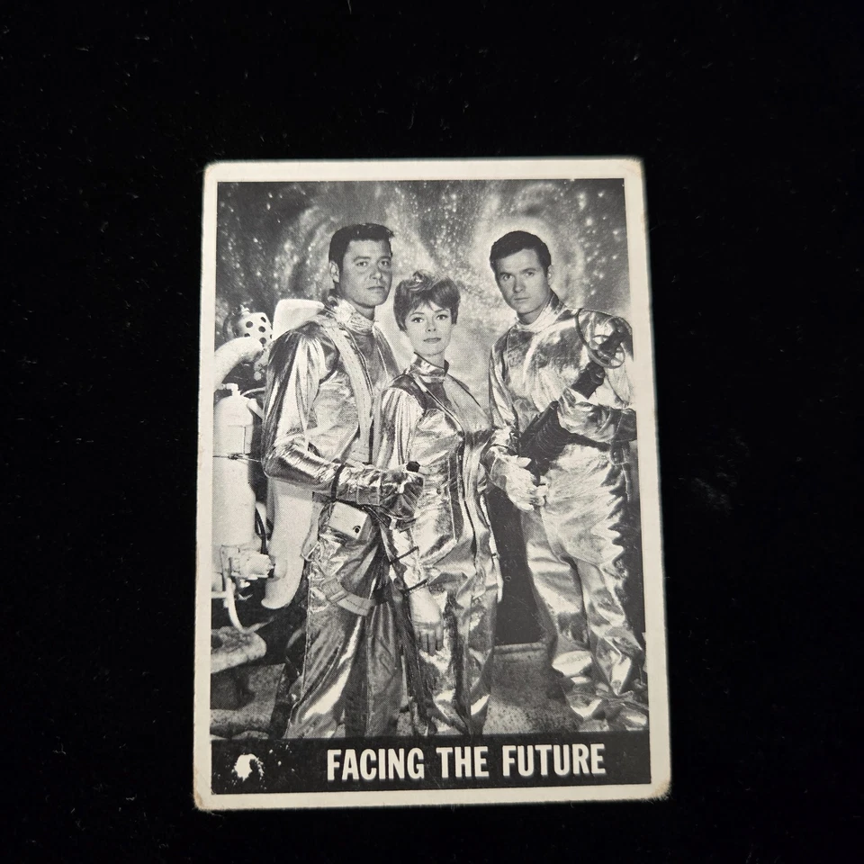 55 Lost In Space Topps 1966 Card  - Image 1 of 2