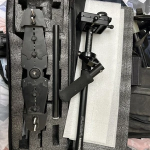 Stedicam - Flycam Redking Camera Stabilizer + Arm Brace + Bag - Used - Picture 1 of 23