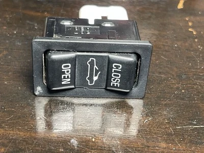 1999-2003 Toyota Solara conversível botão de teto superior interruptor de controle aberto fabricante de equipamento original - Imagem 1 de 3