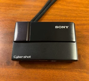 【Near MINT】 Cyber shot DSC T 10 Black 7.2MP Digital Camera SONY From Japan - Picture 1 of 5