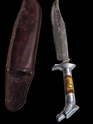 Vintage Bowie Knife - Image 1 of 4