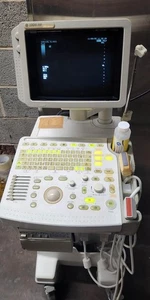 GE LOGIQ 200 PRO SERIES ULTRASOUND MACHINE - Picture 1 of 5