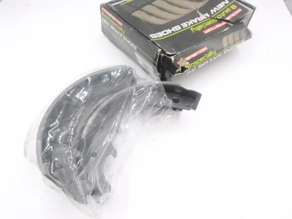 Sapatos de freio a tambor PowerStop B263 para Dodge D100 Pickup 1958-1971 - Imagem 1 de 3