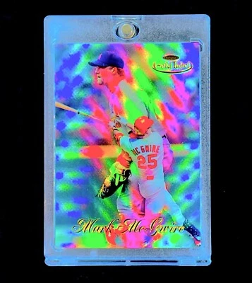MARK MCGWIRE GOLD LABEL HOLO REFRACTOR TOPPS Base Card Non Auto - CARDINALS - Image 1 of 4