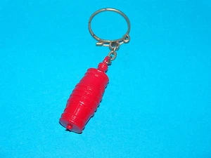 Porte cle - KIRAVI - VINS - BOUTEILLE - ROUGE - objet 3 D - ANNEES 1960 - Bild 1 von 1