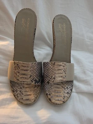 Donald J. Pliner Snakeskin Slipon Heel 7.5 - Image 1 of 4