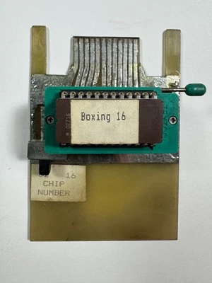 RARE VINTAGE CUSTOM ATARI 2600 ROM GAME ADAPTER BOARD w/ 20 GAMES (16/32bit)  - Image 1 of 4