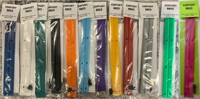 Rieles de plástico Century Old School para monopatín con montaje tracción trasera, más largos y más altos Foto 1 de 3