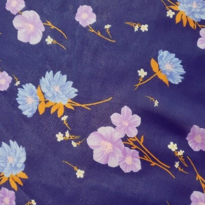 TELA DE GASA FLORES QUE CAEN AZUL MARFIL PÚRPURA 58" POR YARDA borde floral Foto 1 de 4