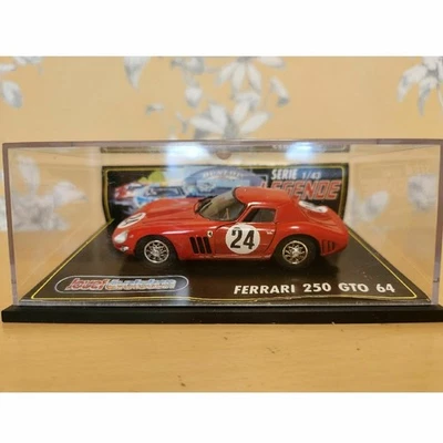 Ferrari 250 GTO 64 voiture moulée sous pression 1/43 rouge 24 pièces - Photo 1/4
