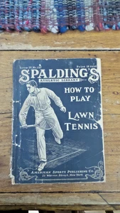 Alrededor de 1911 BIBLIOTECA ATLÉTICA DE SPALDING Cómo jugar tenis sobre césped, grupo 4, #157 - Imagen 1 de 4