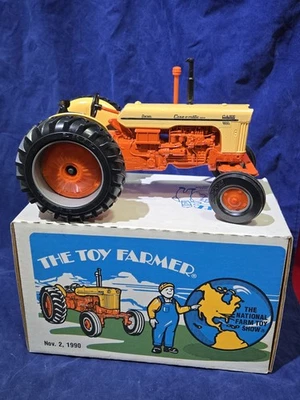 Ertl 1:16 Case 800 Toy Farmer National Farm Toy Show 1990 NIB ~ NICE - Image 1 of 4