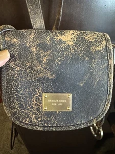 Michael Kors Brown Beige/ Black Small Crossbody Distressed Soft Leather Nice! - Picture 1 of 17