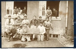 CPA -- CARTE PHOTO . " UN SOURIRE DES PIERROTS DE LA 13 " . 422.J* - Picture 1 of 1