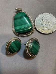 Malachit Anhänger & passende Ohrringe von Freddie Maloney Indianer Navajo - Bild 1 von 3