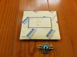 Motores Kohler Genuinos CARBURADOR ACERO TUERCA ALA 12 106 61 - Imagen 1 de 1
