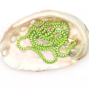 Collar ajustable con cadena de esmalte verde Kelly - Imagen 1 de 3