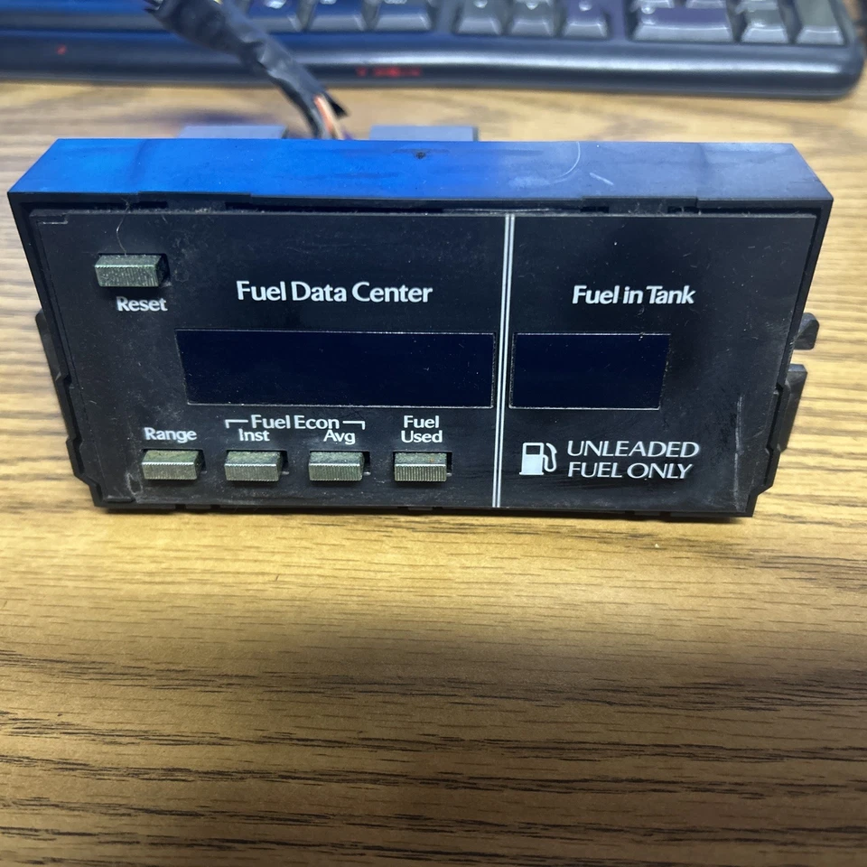 Cadillac Deville Fleetwood 1985-1989 tracción delantera centro de datos de combustible módulo de tablero computadora Foto 1 de 3