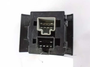 Interruptor eléctrico de puerta PTCRUISER 2005 (Master) 9463 - Imagen 1 de 3