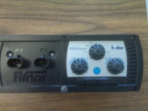 Hydor 2 Way Wave Maker/Pump Controller WITH 2-Hydor 1150 12v PUMPS NEW!!! - Picture 1 of 3
