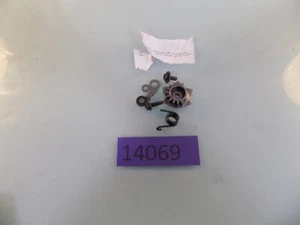 SUZUKI 05-07 KING QUAD 700 OEM TRANSMISSION SHIFT GEAR LOCATOR DETENT  - Bild 1 von 1