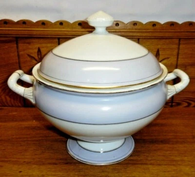 Antique Old Paris Porcelain Two Handle Tureen - Image 1 of 4