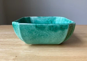 Vintage ORCAS ISLAND POTTERY 5.5" Square Mottled Green Bowl - Washington State - Picture 1 of 6