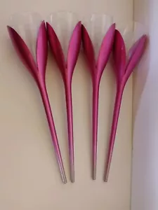 Moet & Chandon 4 rosa Tulpenglas Champagnerflöten mit Kunststoffbasis - Bild 1 von 17