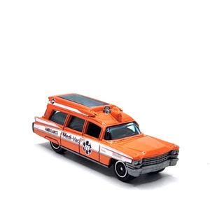 Ambulancia Cadillac 1963 63 coleccionable escala 1/64 modelo diecast gran regalo 🎁 - Imagen 1 de 9
