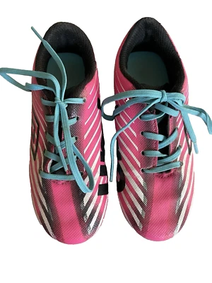 Umbro Kids Soccer Cleats Arturo Girls Size 11K Pink - Image 1 of 4
