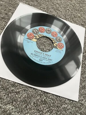 BO DIDDLEY & CHUCK BERRY- CHUCK'S BEAT / BO'S BEAT CHECKER 1089 VG++ Foto 1 de 4