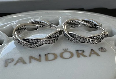 Auténticos pendientes de aro Pandora Twist of Fate #290576CZ Foto 1 de 4