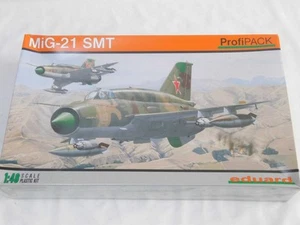1/48 Eduard ProfiPACK Ruso Soviético Mig-21 SMT Plástico Escala Modelo Kit NUEVO 8233 - Imagen 1 de 1