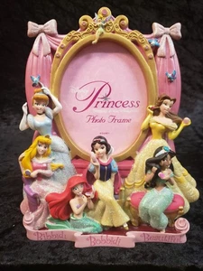 DISNEY STORE EXCLUSIVE 6 PRINCESSES 3.5x5" PICTURE FRAME - Picture 1 of 13