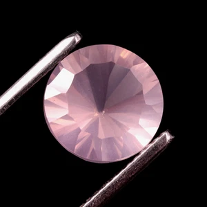 Natural Rose Quartz Round Shape Faceted Cut Loose Gemstone 3.31 Ct 10X10X6.5 mm - Picture 1 of 3